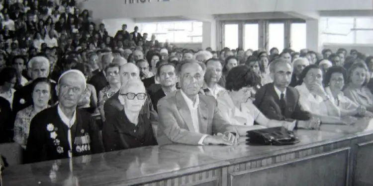 Letra me emrat e 41 klerikëve dibranë në ’67-ën: “Ju shoku Enver, po transformoni atdheun t’onë socialist, ne s’do jetojmë më me djersën e…”