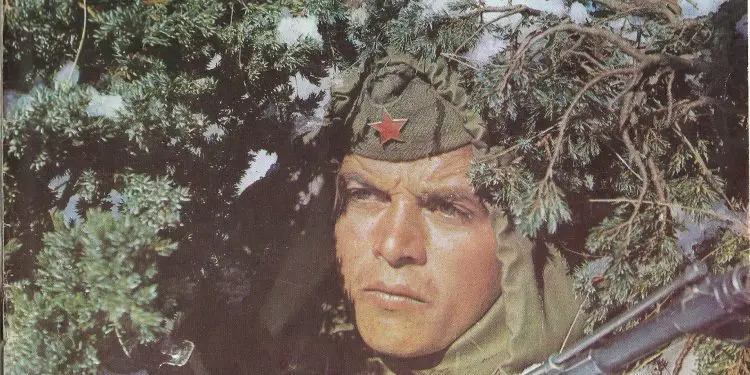 Dëshmia e ish-komandanti të kufirit: “Përse s’e kapnim dot ‘Qazim Belulin’, personazhin e filmit shqiptar, ‘I treti’, që disa vjet na solli vërdallë dhe…”?!