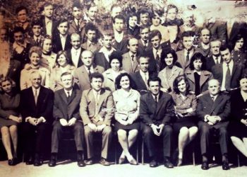 Kur Byroja Politike alarmohej për Teatrin/ Raporti: “Ja çfarë ndodh me regjizorët e aktorët si, Mani, Frashëri, Luca, Mima, Pitarka, Kristofori, Trebicka, etj.”