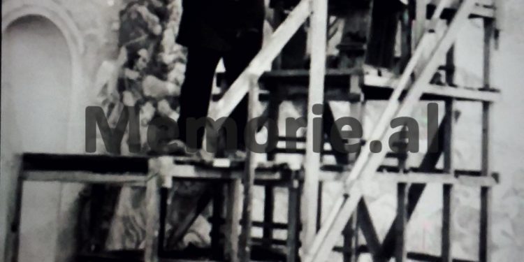 “Muzeu i Skënderbeut mos të jetë aty si çiban, as si kullë, ç’mund të marrim nga kullat, por të bëhet si shtëpia e Zekatëve, pasi…”/ Fjala e Enverit në Byro