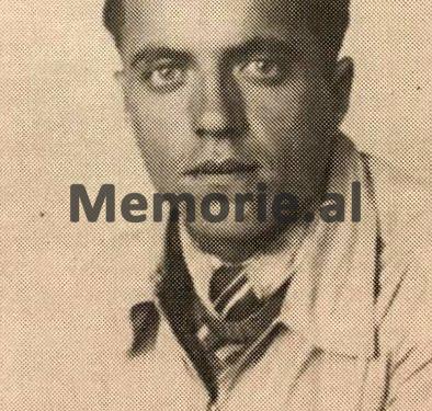 “Unë me motrën e dy vëllezërit ishim komunistë, me punë në Kryeministri, “Zëri i Popullit” etj, kurse vëllai i madh, vuajti 16 vite burg, dhe vdiq në mjerim, pasi…”/ Historia tragjike