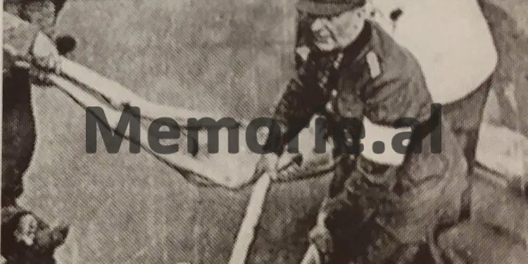 “Në Mauthausen ne sillnim drutë që do digjeshin shokët tanë dhe kur u ktheva në Tiranë, Enver Hoxha më tha: Mos ke qenë spiun i gjermanëve…”?!/ Rrëfimi tronditës i të mbijetuarit