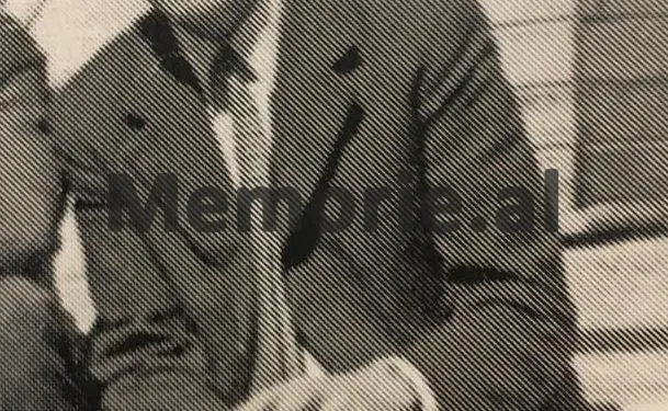 “Si e shoqërova për 12 vite krye-komunistin e Polonisë, që rrinte ilegalisht në vila sekrete, ku vinin Enveri, Hysniu, Ramizi dhe…”/ Dëshmia e rrallë e përkthyesit