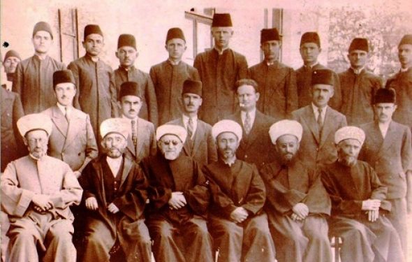 “Shoku Enver, mos na e prish xhaminë e Ballijes, se ndryshe do vijmë në Tiranë dhe…”/ Letra kërcënuese e besimtarëve elbasanas në 1965-ën