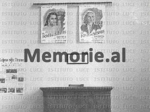 10 foto të panjohura të Teatrit Kombëtar në vitin 1939 kur sapo ishte pagëzuar Teatri “Savoja”/ Nga pamja ballore e godinës, te salla dhe ambientet e brendëshme