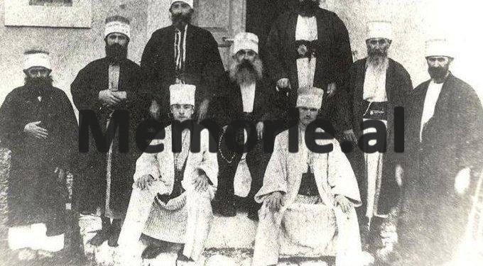 Biseda e Enverit: “Për të prishur një xhami, në asnjë mënyrë s’duhet me u acaru me popullin, mos provokoni, po se shembët sot…”