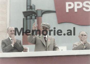 Unknown photos / How May Day was celebrated during the communist period: From the leadership that greets the working class which “passes happily”, to the imitations of “enemies”, such as Mehdi Frashëri, Qazim Mulleti, etc.