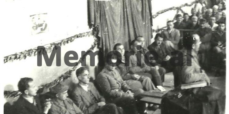 “Në Plenumin e Beratit Enveri u përjashtua nga funksionet drejtuese në Parti, por ai gati i përlotur, u lut që ….”/ Dëshmia e rrallë e ish-zv/ministrit të Brendshëm, miku i ngushtë i Malëshovës