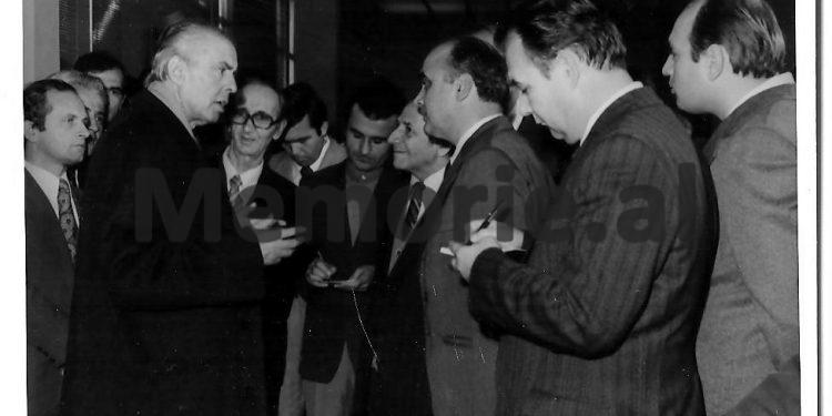 “Piktorët Maks Velo, Bakalli, Gjergo, Oseku dhe Shima, tablo me ndikime të huaja dhe…”/ Letra e Hamit Beqes për Ramizin: Në dosje kemi materiale që mund t’ja japim shokut Enver