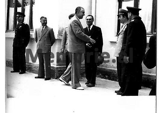 “Enveri ndiqte gjyqin nga zyra e tij dhe na tha: dënoheni ju gjeneral Dali Ndreun e Lirinë, se do i fali Partia’, por…”/ Dëshmia e rrallë e ish-nënkryetarit të Gjykatës së Lartë