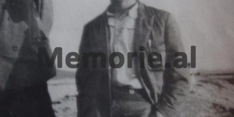 “Na shqiptarët do ta rrënojmë të vjetrën dhe mbi të do ngrefim flamurin e kuq të vllaznimit, të kulturës e të pasunis”/ Zbulohet hartimi i Qemal Stafës që u fallsifikua nga…