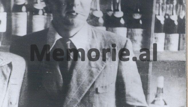 Rrëfimi i korrierit: “Babai im dyshonte te Enveri, por Qazim Mulleti i tha: Xan, ky është i yni…’, kurse më 4 maj ’42, shoqëruesin e Qemal Stafës, “Hekurin” e nisën në….”