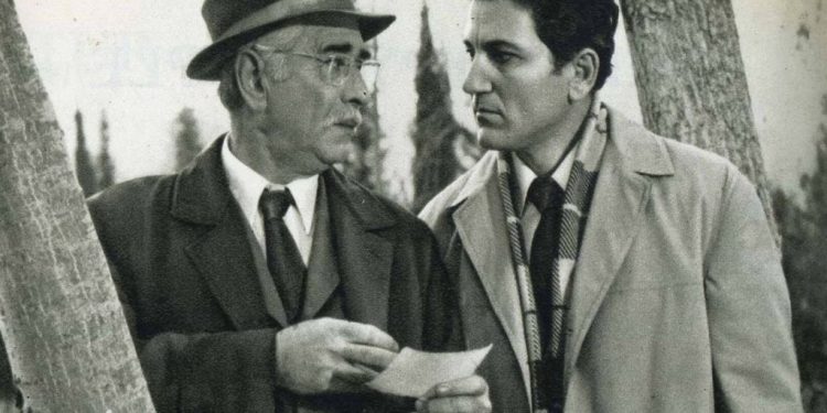 “Ne bënim jetë të thjeshtë, as televizor nuk kishim, babai shkonte për të parë filmat te…” Historia e panjohur e Sandër Prosit, kollosit të teatrit dhe kinematografisë shqiptare