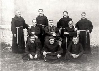 “Çfarë bisedova me Monsinjor Thaçin e Vinçens Prenushin në zyrën time, kurse Sali Myftija dhe Hafiz Ali Tari, janë…”/ Dokumentet e panjohura