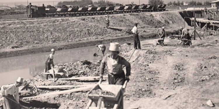 Reforma Agrare e qeverisë së Enver Hoxhës në 46-ën e bërë nga specialistët/ Dokumentet e panjohura jugosllavë, që i’a mori tokat pronarëve