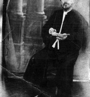 “Çfarë bisedova me Monsinjor Thaçin e Vinçens Prenushin në zyrën time, kurse Sali Myftija dhe Hafiz Ali Tari, janë…”/ Dokumentet e panjohura