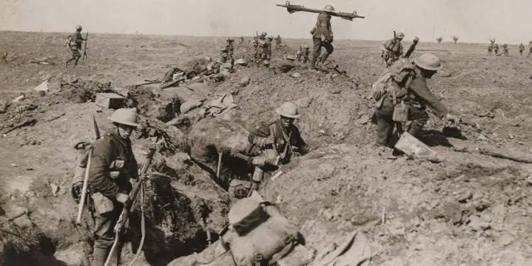 “Ushtarët serbë të mbushur me morra, me rroba të shqyera dhe pa këpucë, i dorëzonin armët për një pulë apo gjel deti, dhe…”/ Dëshmia e gjeneralit Italian, Emilio Bertotti