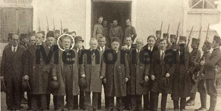 “Babai im, ish-kryeministër, senator dhe komandant i Luftës së Vlorës, në shenjë hakmarrje u vra nga italianët në ‘43-in, por komunistët, na…”/ Historia tragjike e familjes Koculli