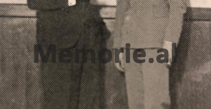 “Nënën e nxorrën nga burgu i Gjirokastrës dhe i ngarkonin një thes me kripë në kurriz, por rrugës, disa familje komuniste e pështynin dhe e…”/ Dëshmia e të birit të kapitenit të Zogut