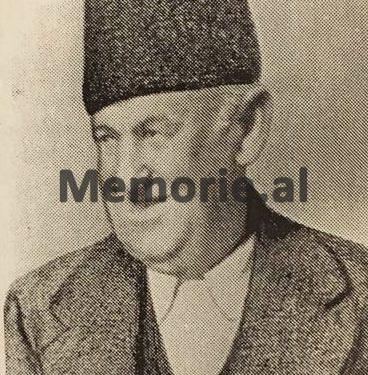 “Gjyshi im, shoqëroi Ismail Qemalin e firmosi pavarësinë, babai ish-deputet, riparonte falas në Ankona anijet shqiptare, kurse komunistët na burgosën familjarisht dhe…”/ Historia tragjike