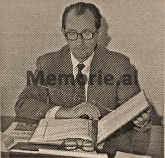 “Në hijen e luftës: Si shpëtuam nga bombat amerikane dhe mungesa e ushqimit në ambasadën e Hanoi-t – Dëshmia e bashkëshortes së ambasadorit të plagosur në ’72”