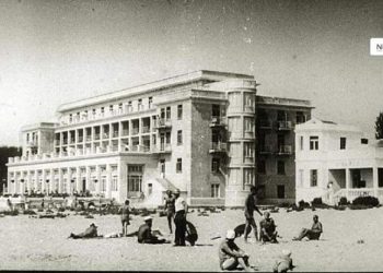 Enver’s note:”Kosovars should come as tourists and make good propaganda, but of course the State Security will have trouble “Secret report of the Minister, Fecor Shehu in 1980….