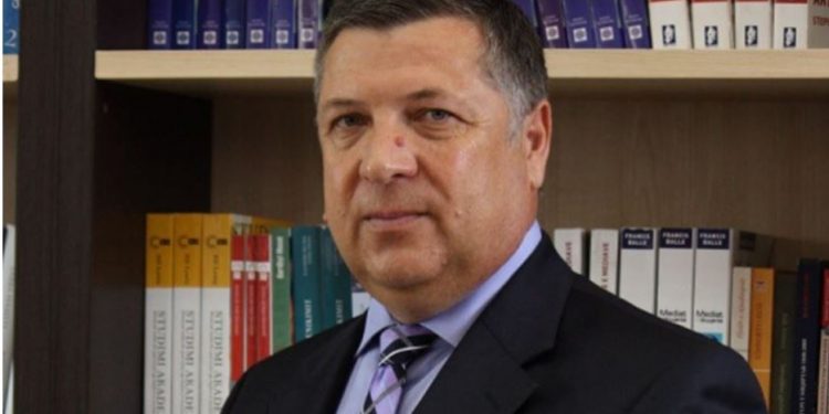 Haxhi Shkoza, the number one economist of the Royal Court who became the accountant of the barber cooperative