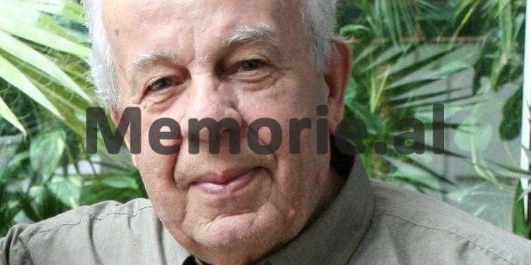 “Një javë para ngjarjes së 18 dhjetorit ‘81, im atë, e parandjeu vrasjen e vëllait, Mehmetit dhe më tha…”/ Dëshmitë e nipit të ish-kryeministrit Mehmet Shehu