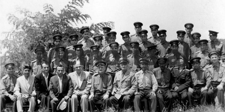 “Kam gjykuar dhe ekzekutuar kushëririn tim të dytë edhe dajën e gruas sime, e kam dënuar 10 vite si armik dhe…”/ Zbulohet autobiografia e “Gjeneralit xhelat”, të diktaturës