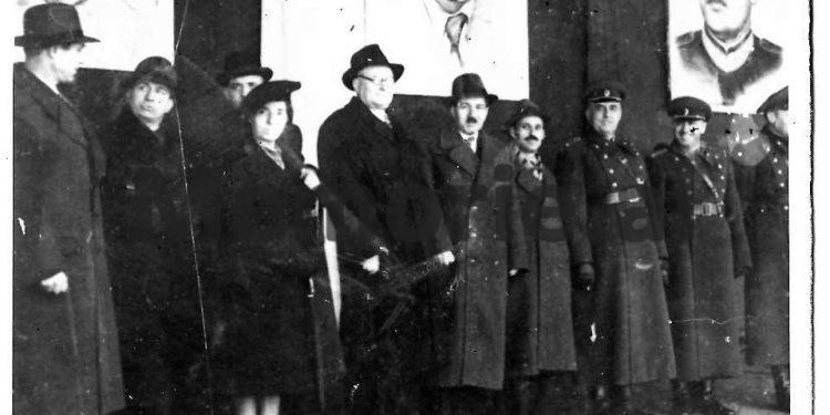 “Ambasadori juaj në Tiranë po mbledh informata në Durrës, Elbasan, etj., dhe i’u tha gjeneralëve tanë në Rinas, se…”/ Letra e Enverit për Kremlinin