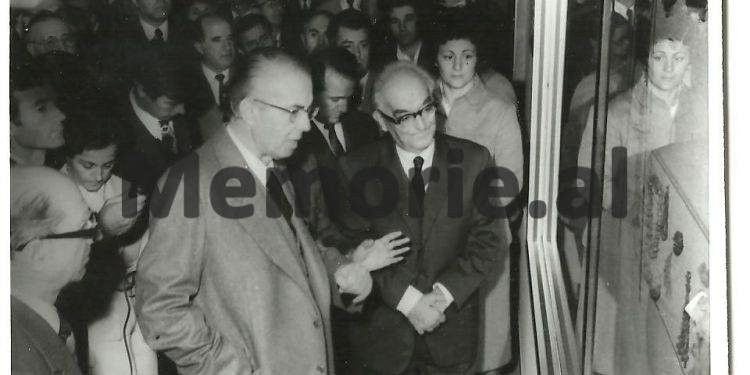 “Muzeu Historik Kombëtar nuk duhet të ketë xhamllik në katin e parë, që të duken si vitrina dyqanesh, por…”/ Fjala e Enverit në Byronë Politike