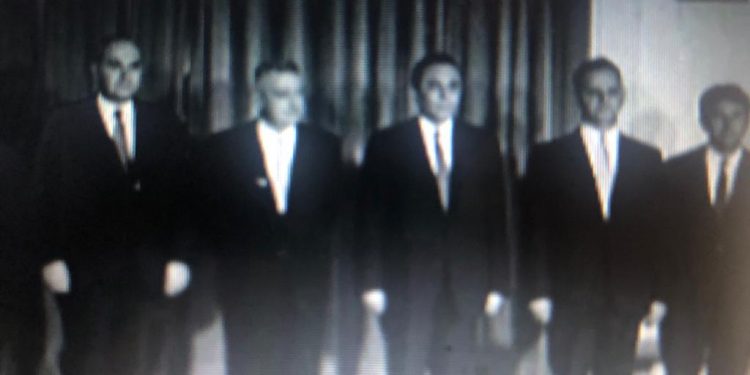 Letra e Enverit për Hrushovin: “Një ish-diplomat polak në Tiranë, hyri në përfaqësinë tonë në Varshavë dhe nxorri pistoletën për të vrarë ambasadorin, por…”