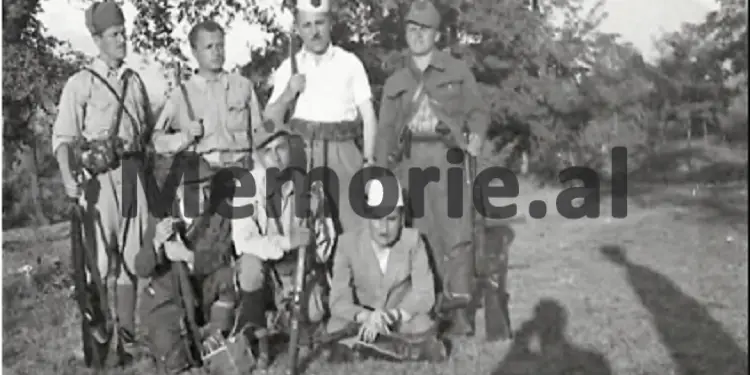 “Mit’hat Frashëri dërgoi dy batalione me të rinj ballistë në Kosovë, ku në luftimet kundra çetnikëve të Radisav Peçit, vëllai im…”/ Historia e panjohur