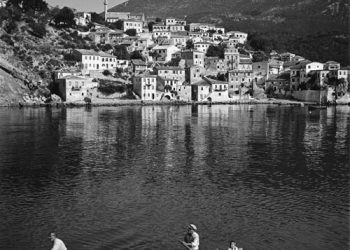 Represioni e gjenocidi i bandave zerviste ndaj popullsisë çame, me veprimet shtazarake që nuk u kursyen as gratë, pleqtë dhe fëmijët”/ Reportazhi i gazetës “Bashkimi” në 1945-ën