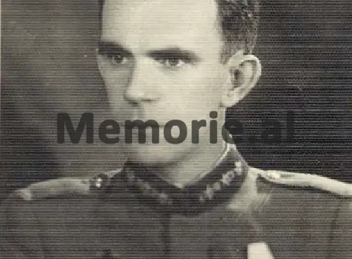 “Kam gjykuar dhe ekzekutuar kushëririn tim të dytë edhe dajën e gruas sime, e kam dënuar 10 vite si armik dhe…”/ Zbulohet autobiografia e “Gjeneralit xhelat”, të diktaturës