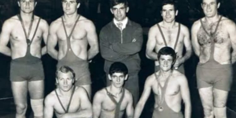 “Në Finlandë, si nënkampione bote, më ofruan një ‘Benz’ që s’e pranova, kurse në Shkodër, kur lashë sportin, një libër të Enverit dhe ‘Axhustator i dalluar’…”/ Dëshmia e legjendës së mundjes