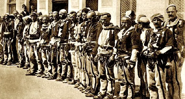 Kur malsorët e Hotit, Trieshit dhe Grudës, me në krye Patër Anton Harapin, Fishtën dhe Gurakuqin, në vitin 1918 i dërguan një memorandum Kancelarive të Perëndimit