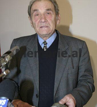 “Profesor Uçit i’a thashë në sy se: vëllanë i’a vrau Sigurimi, kurse në prillin e ’81-it, hodha dinamit në ambasadën jugosllave dhe…”/ Dëshmia e rrallë e ‘rebelit’ nga Fushë-Kruja