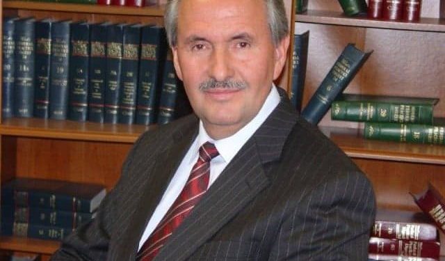 Elez Biberaj, dokumentet që Sigurimi mblidhte për të