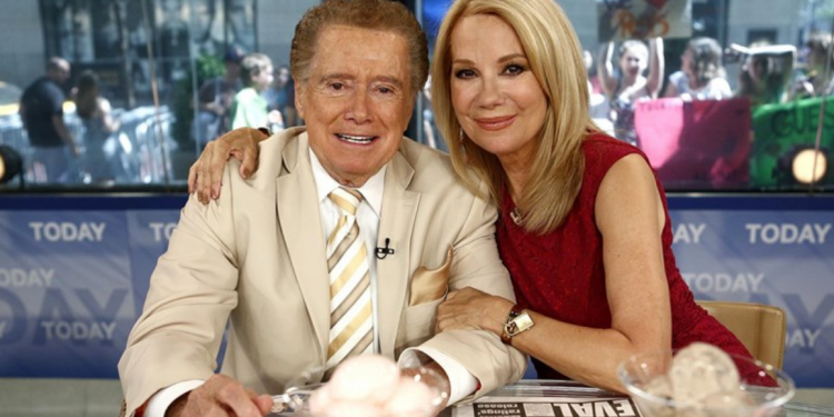 SHUHET ARBËRESHI REGIS PHILBIN – LEGJENDA E TELEVIZIONIT AMERIKAN