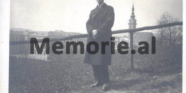 “Zoti kryeministër, jam shumë mirë në burg, s‘kërkoj asgjë…“/ Historia e panjohur e Izet Bebeziqit gazetarit erudit, që u burgos në tre regjime