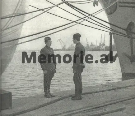 Si u ‘ri luajt’ në situata reale “Dueli i heshtur” në janarin e ’89-ës me anijen “Dukati”, që mbërriti në Brindisi me 7 pjesëtarë të ekuipazhit peng…?!