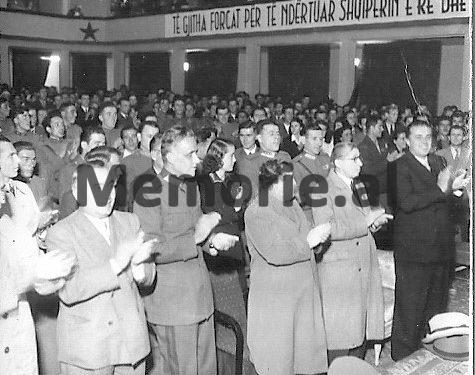 “Nesti Kerenxhi si ministër i Brendshëm, lejoi të survejoheshin anëtarët e Partisë, si në Shkodër dhe Berat, ku shefat e Sigurimit, shkonin dhe…”/ Akuzat e Enverit në ‘48-ën në Korçë