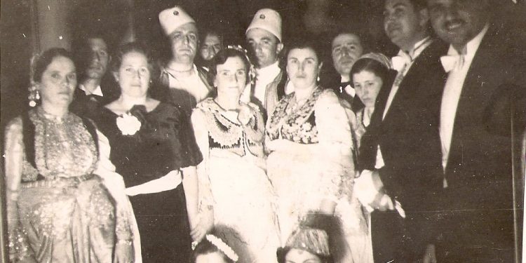 “Me porosinë e Naim Frashërit, gjyshi im hapi shkollat shqipe në krahinën e Dangëllisë, por regjimi komunist na…” / Dëshmia e rrallë e të birit të oficerit të Zogut