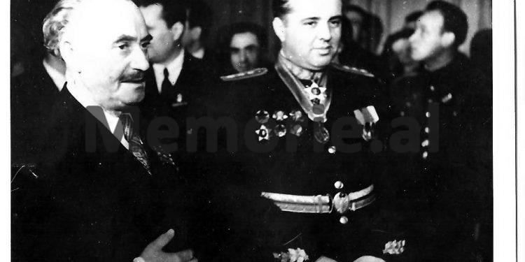 “Demagog, sharlatan dhe intrigant politik, pretendon se kryeministri Mehmet Shehu, ishte një agjent i Jugosllavisë…”/ Libri i ’84-ës në Algjer, për Enverin