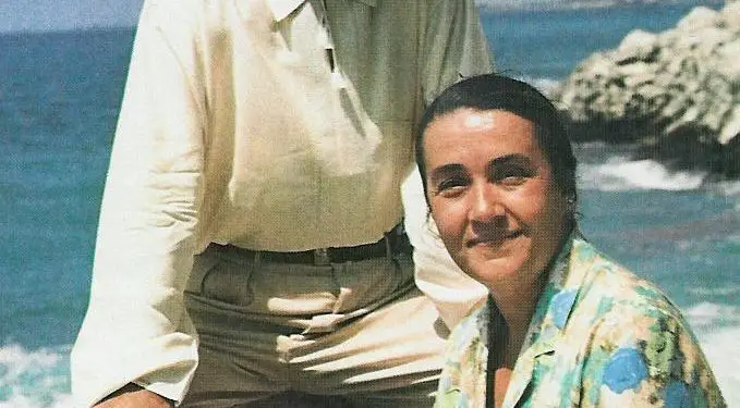 “21 korrik 1969, anija kozmike “Apollo-11” zbriti në hënë. Uljen e saj po e shikojmë në televizor, kthimin s’e pashë se fjeta, por fatkeqësi që…”/ Kur Enveri ndiqte live garën hapsinore