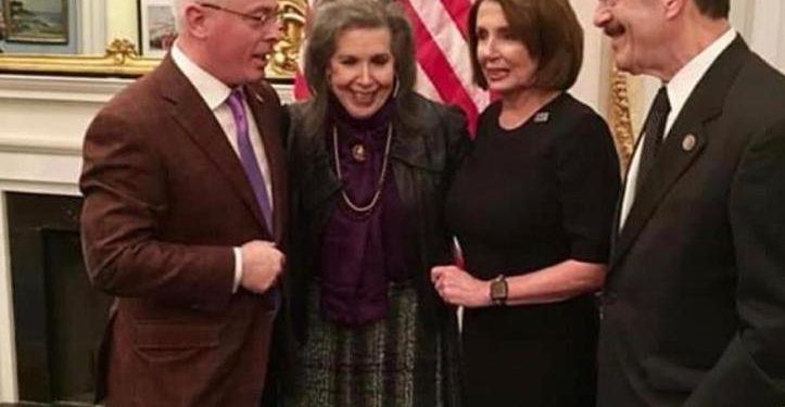 Një peng nderi për Kongresmenin Amerikan Eliot Engel