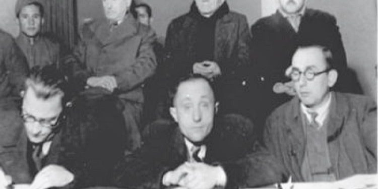 “Patër Anton Harapi që gjykohet n’kët sallë ku ngjan se çdo za njerziet s’ka ma vend, është një shqiptar i kulluar…”/ Mbrojtja në “Gjyqin e Regjencës” në ’46-ën