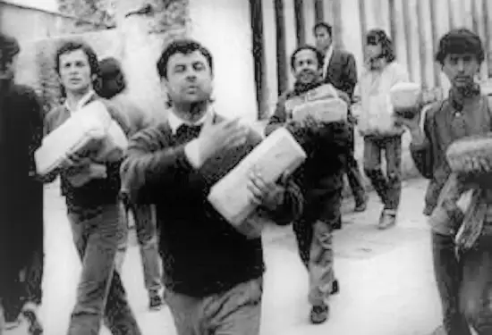 2 korrik 1990/ Dëshmia e ish-funksionarit partiak: “Porositë që na jepnin në mbledhjet e shtabit që kryesonte Adil Çarçani, i cili dremiste dhe diplomatët e huaj që u implikuan…”