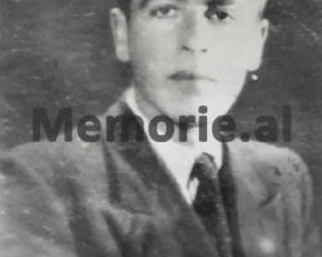 “Pjerin Kçira, ish-hetues i pushkatuem për shpërndarje traktesh kundra pushtetit, tha në gjyq: ‘armët në Kishë i ka fut Sigurimi…”/ Dëshmia e Padër Leon Kabashit